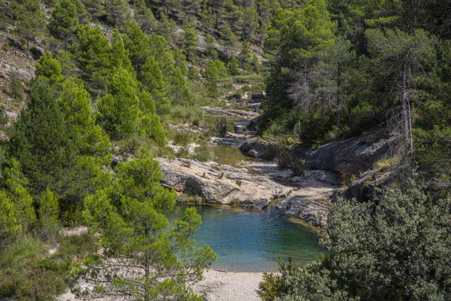 Teruel - Beceite 53 - espacio natural de la Pesquera - rio Ulldemó.jpg